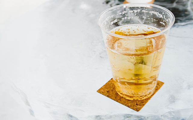 The One Drink You Should Always Order on a Flight