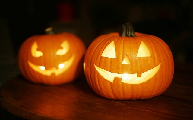 Men Think They’re Better at Pumpkin Carving Than Women