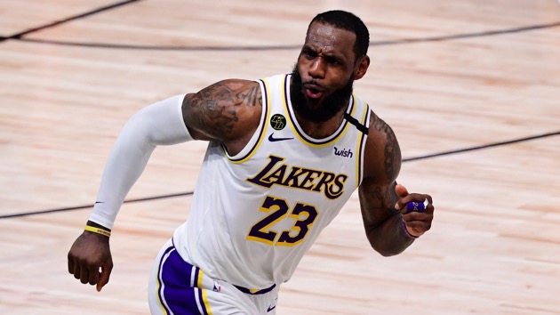 Contract Extension To Keep LeBron James With The Lakers