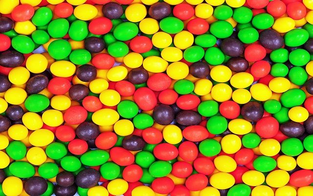 This Job Will Pay You $30 an Hour to Eat Candy