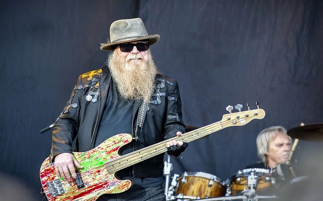 ZZ Top bassist Dusty Hill dead at age 72