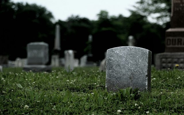 Group Offers Tours of Detroit Cemeteries
