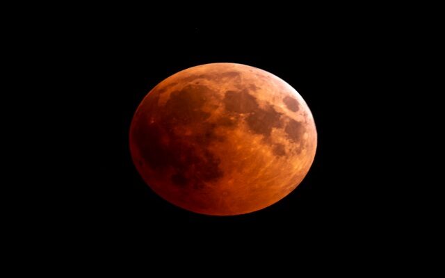 How To Watch This Weekend’s Total Blood Moon Eclipse
