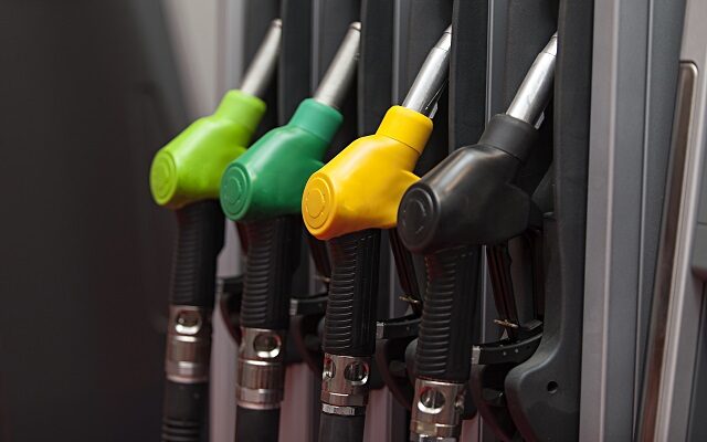 Average U.S. Gas Price Soars Past $5 Mark
